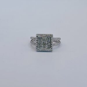 Square White Diamond Cluster