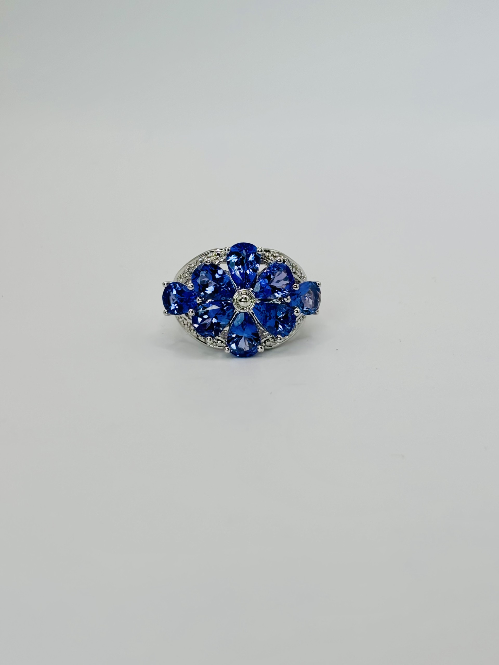 Tanzanite Flower Ring