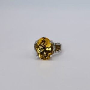 Oval Citrine Ring